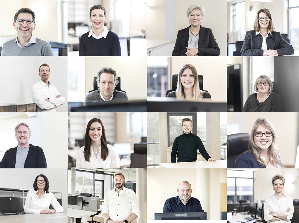Teamfoto von mitarbeitern der Profiltec Bausteme GmbH